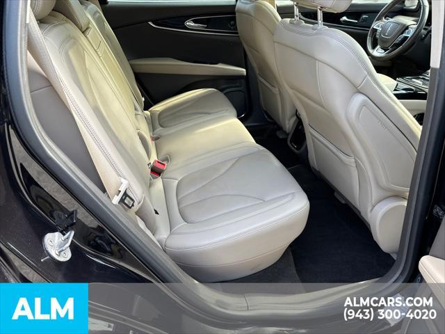 used 2022 Lincoln Nautilus car, priced at $31,420