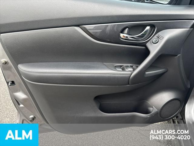 used 2020 Nissan Rogue car, priced at $17,920
