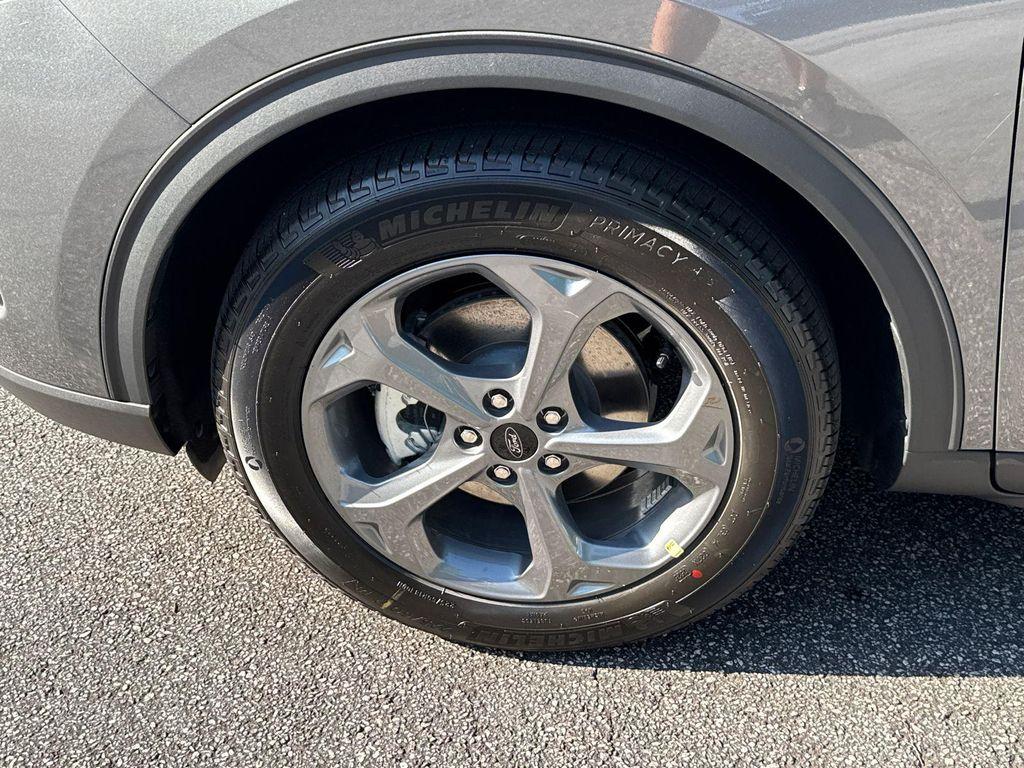 new 2025 Ford Escape car, priced at $38,065