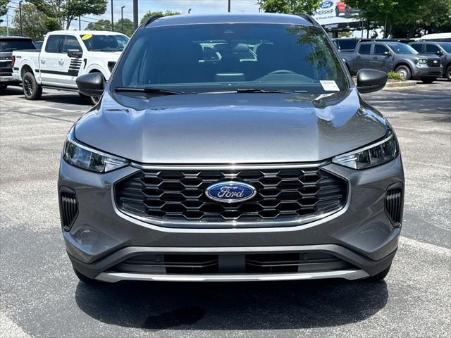 new 2025 Ford Escape car, priced at $33,985