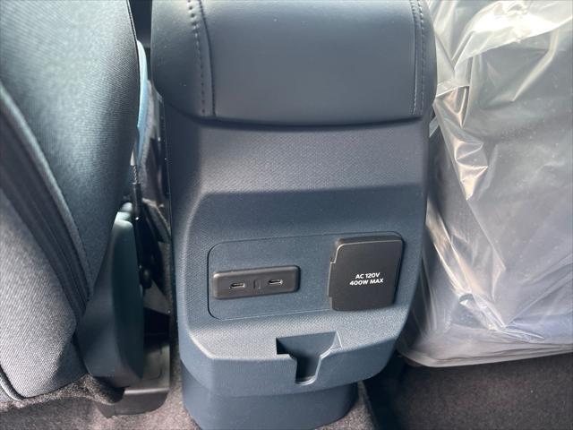 new 2025 Ford Maverick car, priced at $35,095