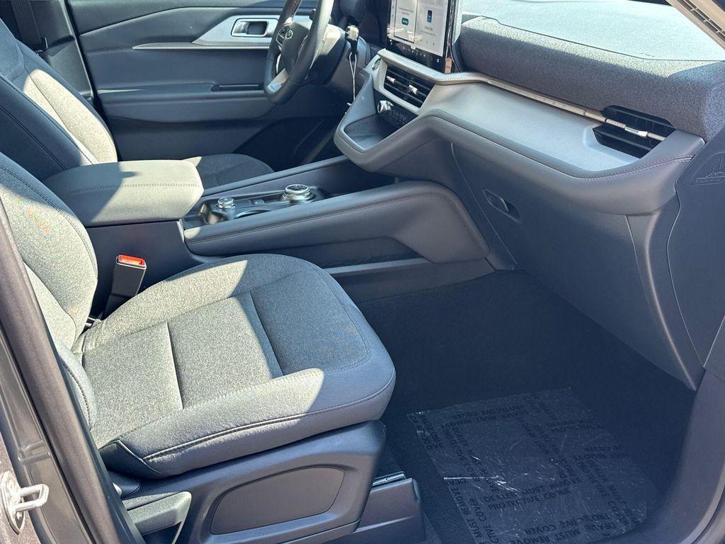 new 2026 Ford Explorer car, priced at $42,680