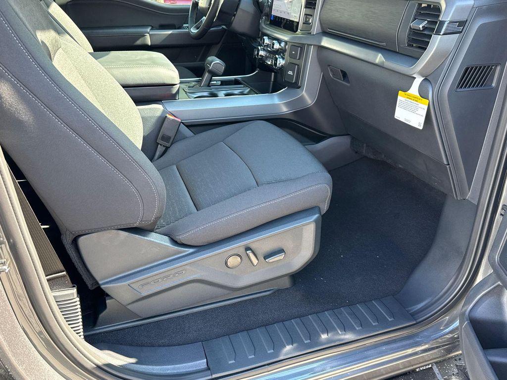 new 2025 Ford F-150 car, priced at $62,880