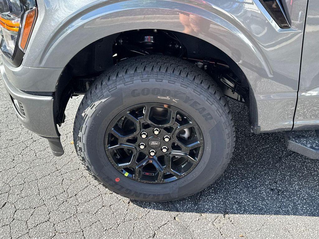 new 2025 Ford F-150 car, priced at $62,880
