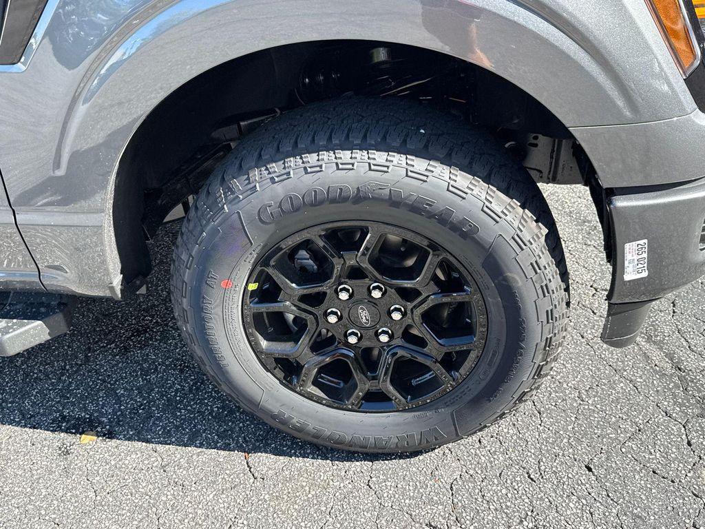 new 2025 Ford F-150 car, priced at $62,880
