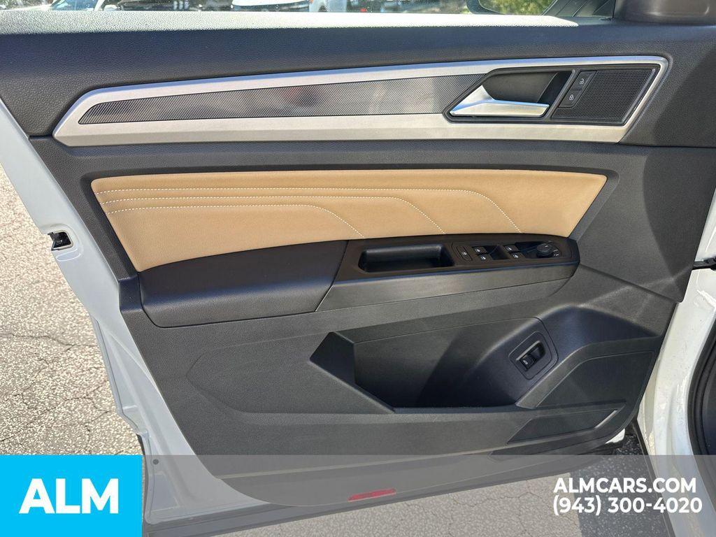 used 2020 Volkswagen Atlas Cross Sport car, priced at $22,420