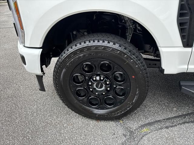 new 2025 Ford F-250 car, priced at $81,085