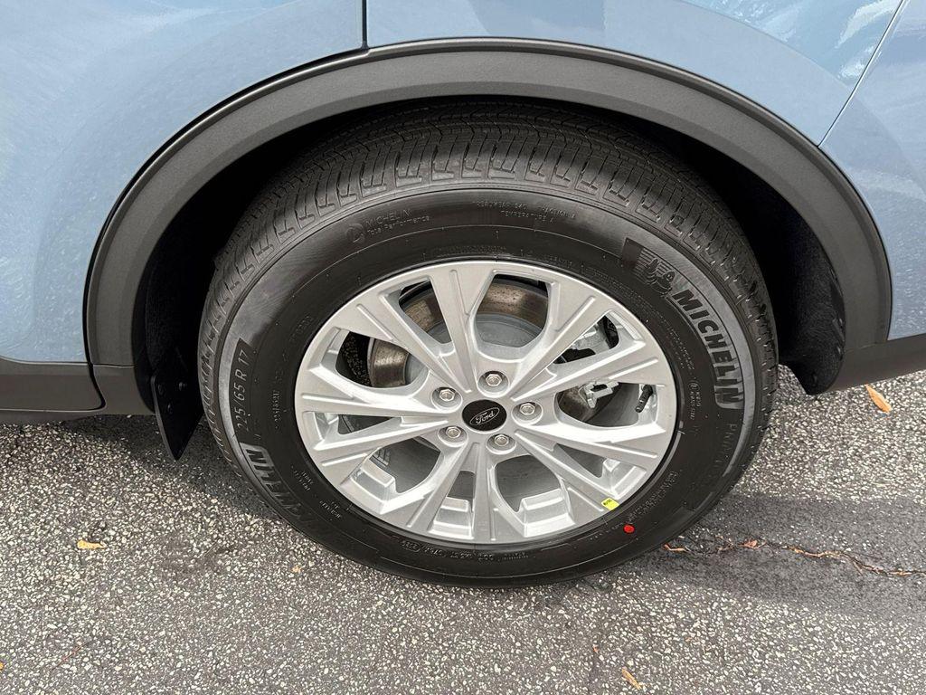 new 2026 Ford Escape car, priced at $33,180