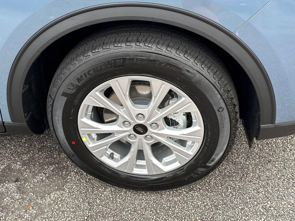 new 2026 Ford Escape car, priced at $33,180