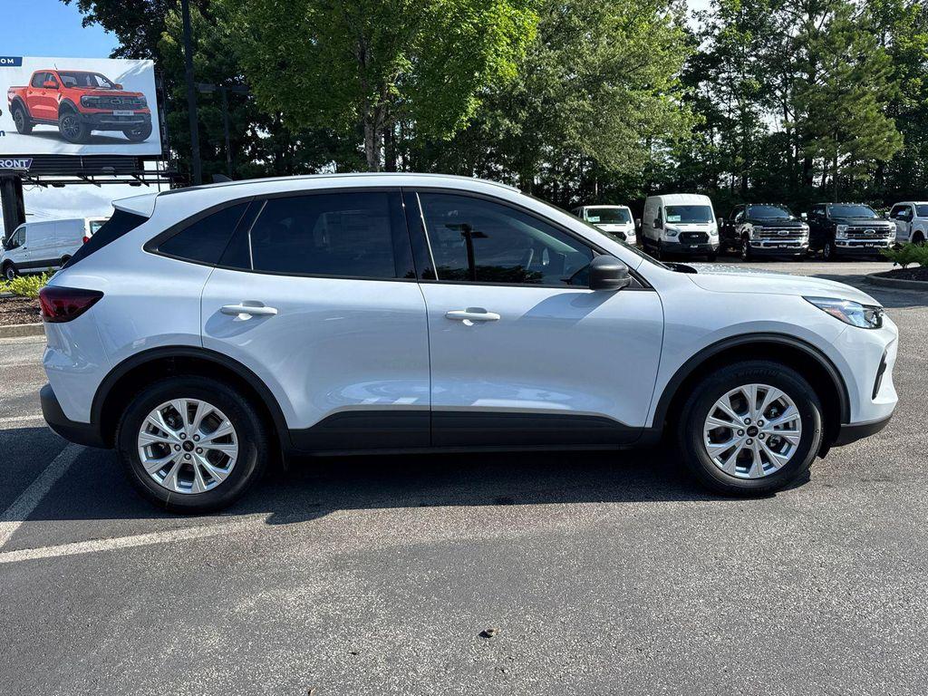 new 2025 Ford Escape car, priced at $33,475