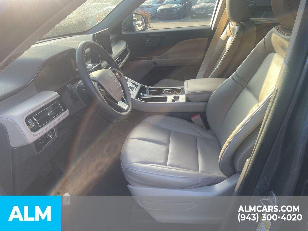 used 2023 Lincoln Aviator car, priced at $37,560