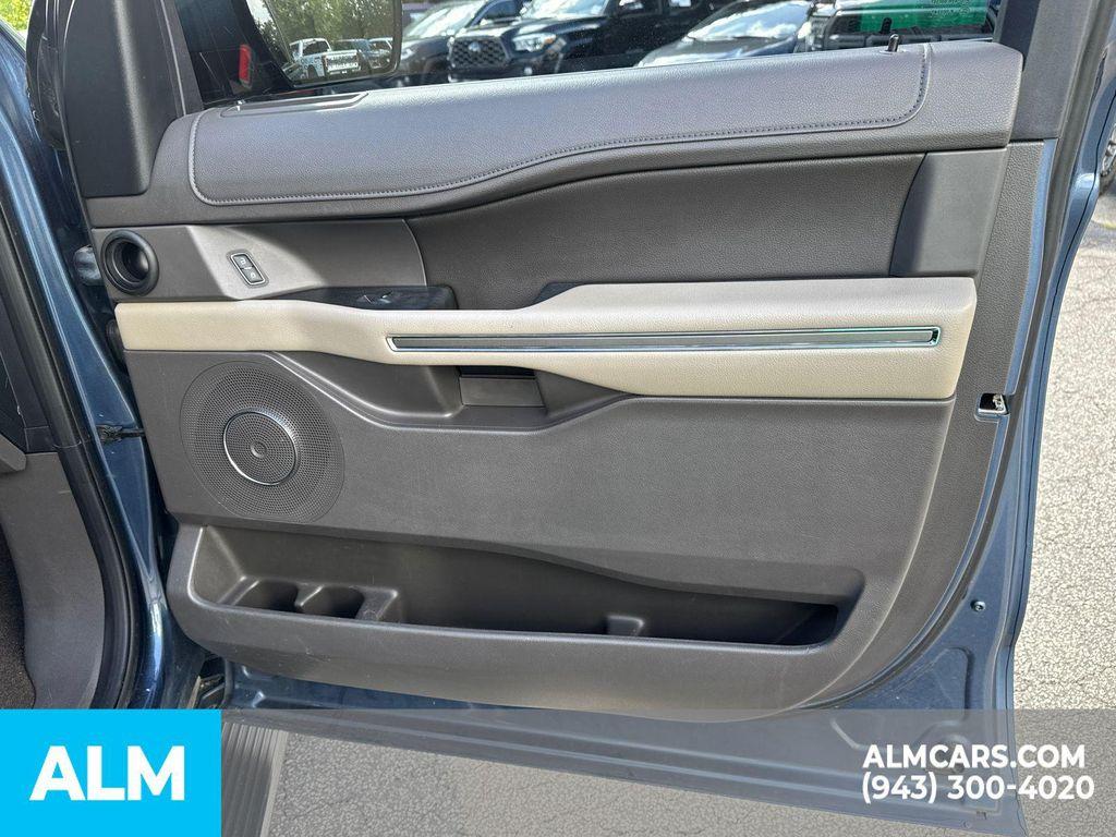 used 2020 Ford Expedition car, priced at $30,720