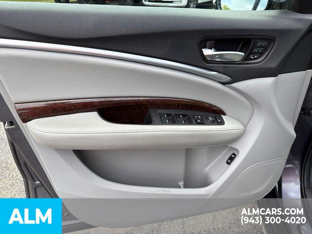 used 2018 Acura MDX car, priced at $19,420