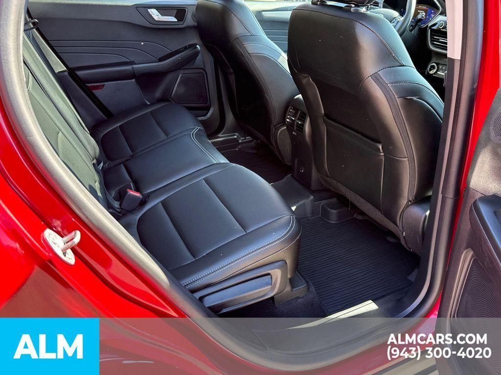 used 2022 Ford Escape car, priced at $20,760