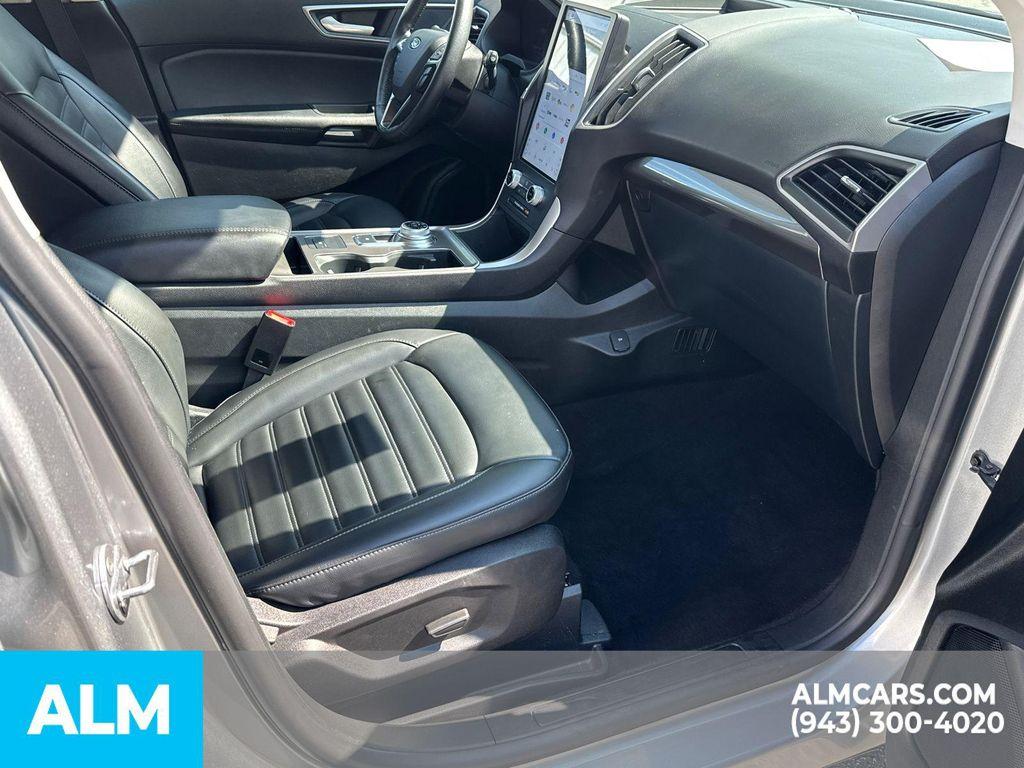 used 2024 Ford Edge car, priced at $23,420