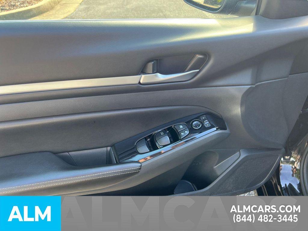 used 2023 Nissan Altima car, priced at $16,520