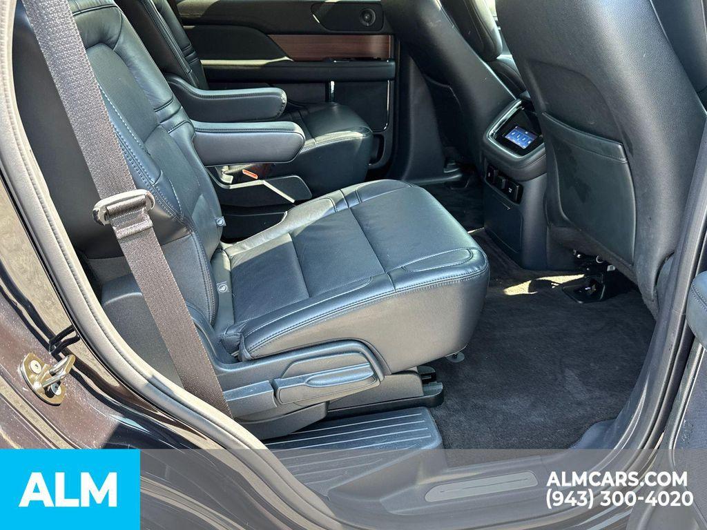used 2024 Lincoln Navigator car, priced at $71,420