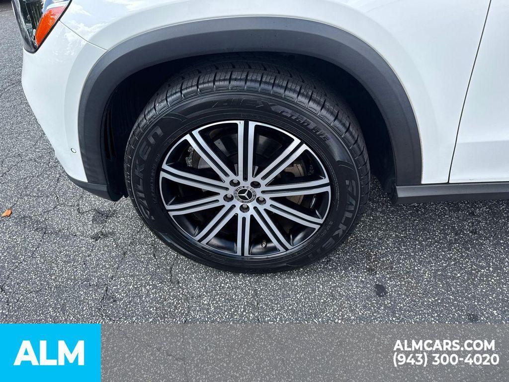 used 2024 Mercedes-Benz GLE 350 car, priced at $48,420