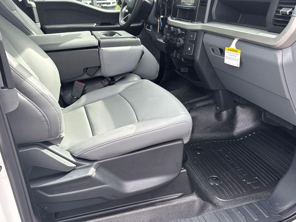 new 2024 Ford F-350 car, priced at $62,955