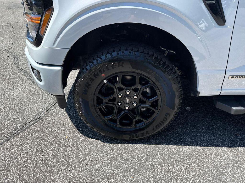 new 2025 Ford F-150 car, priced at $66,160