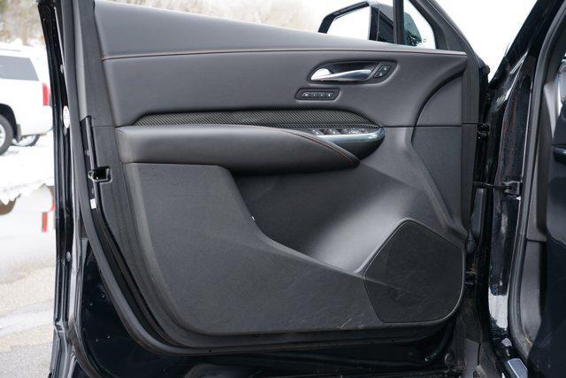 used 2021 Cadillac XT4 car, priced at $29,333