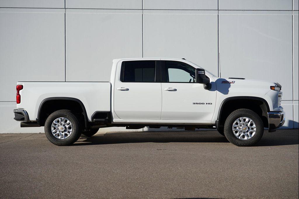 used 2024 Chevrolet Silverado 3500 car, priced at $59,490