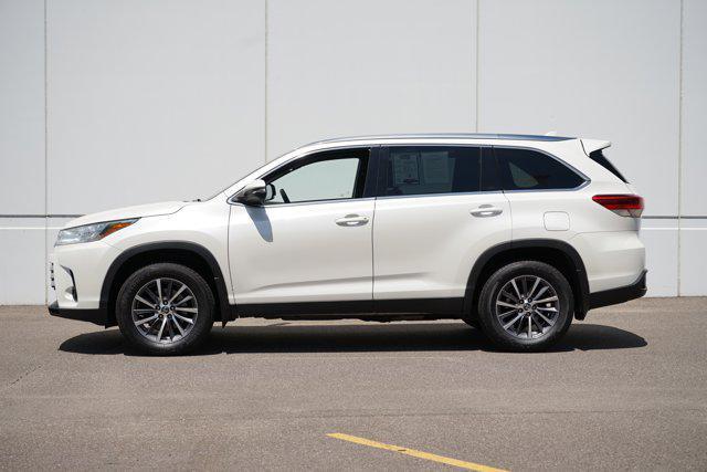 used 2019 Toyota Highlander car, priced at $25,999