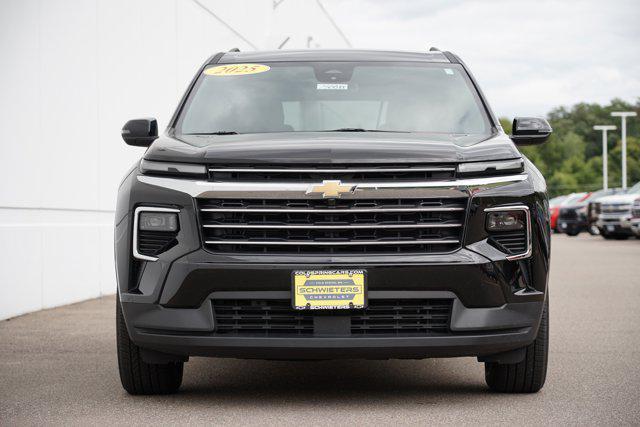 used 2025 Chevrolet Traverse car, priced at $39,490