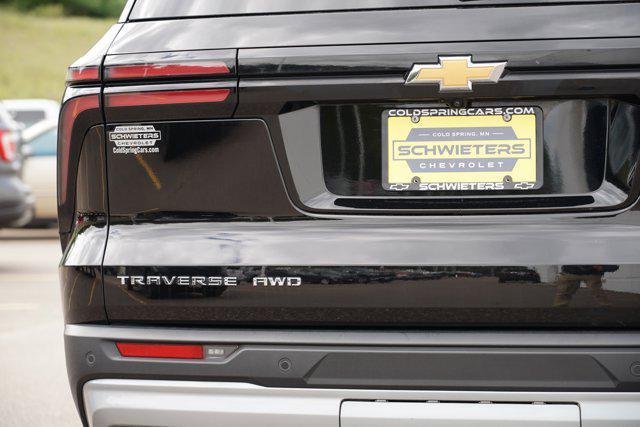 used 2025 Chevrolet Traverse car, priced at $39,490