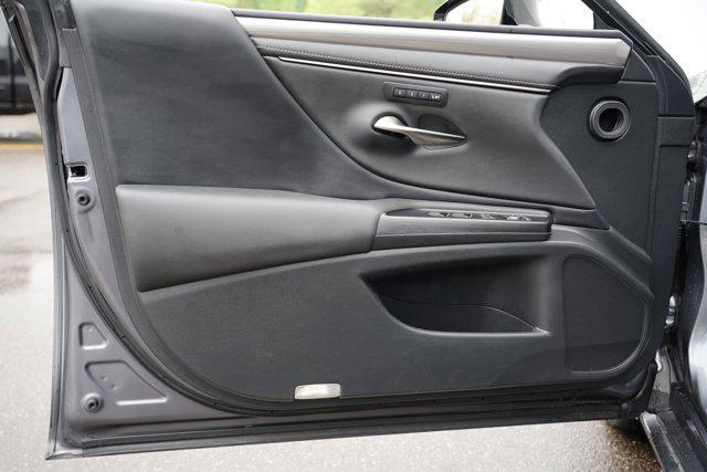 used 2020 Lexus ES 350 car, priced at $27,777