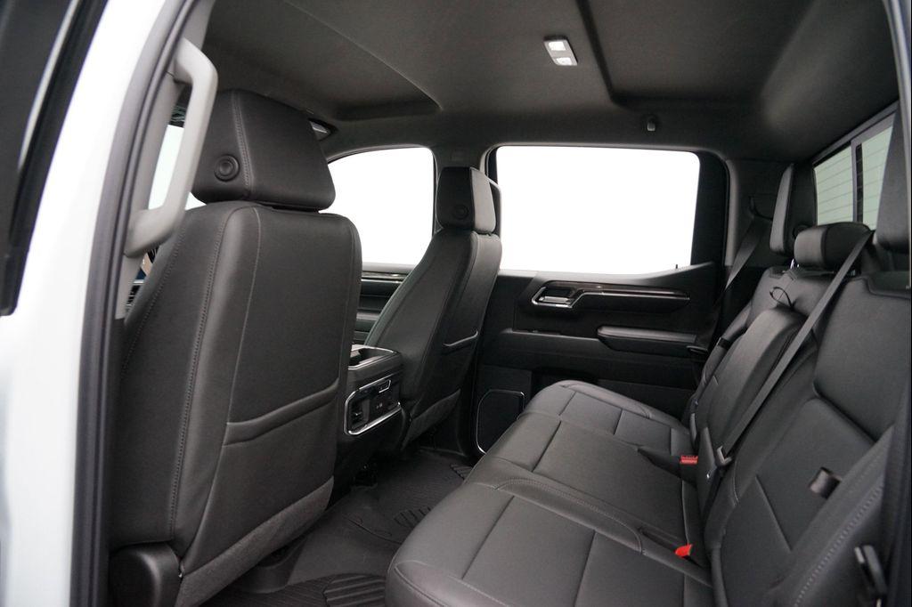 used 2024 Chevrolet Silverado 1500 car, priced at $49,879