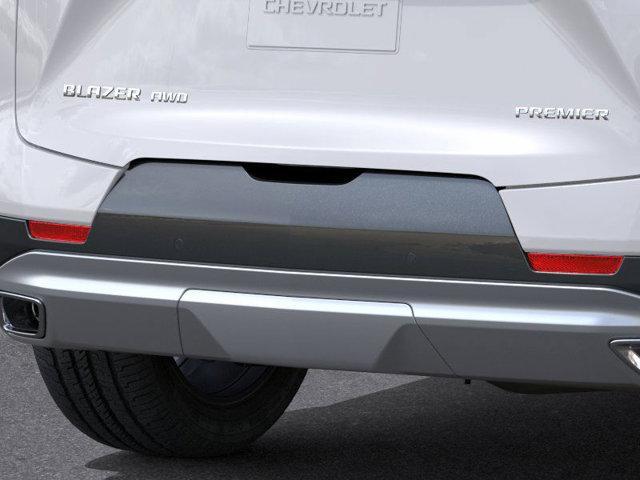 new 2025 Chevrolet Blazer car, priced at $50,405