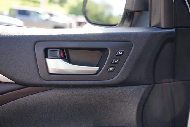 used 2017 Toyota Highlander car, priced at $19,799