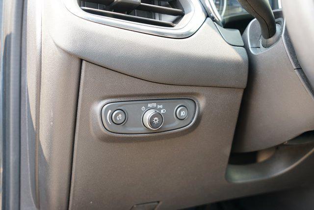 used 2021 Chevrolet Equinox car, priced at $19,999