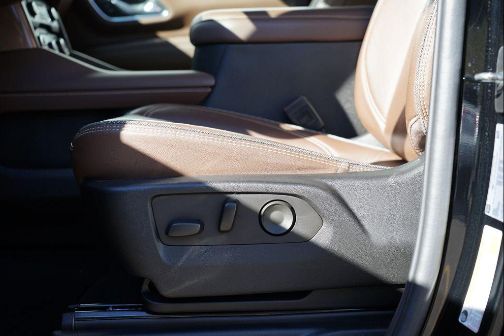 used 2022 Chevrolet Tahoe car, priced at $52,999