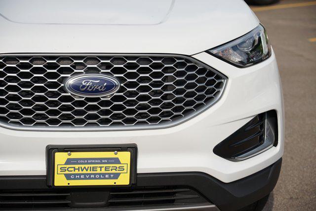 used 2024 Ford Edge car, priced at $25,414