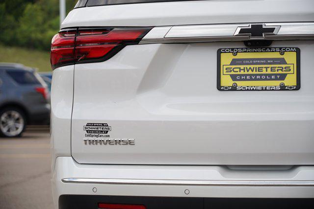 used 2023 Chevrolet Traverse car, priced at $39,990