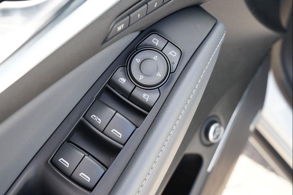 used 2024 Buick Enclave car, priced at $34,319