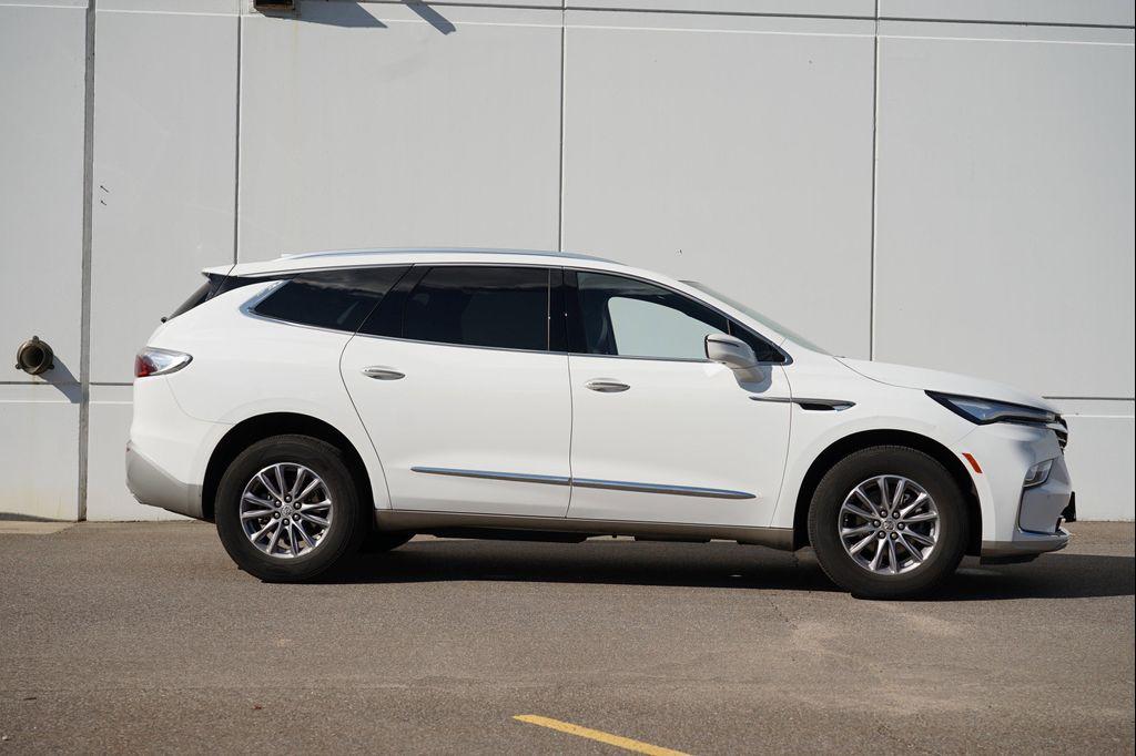 used 2024 Buick Enclave car, priced at $34,319