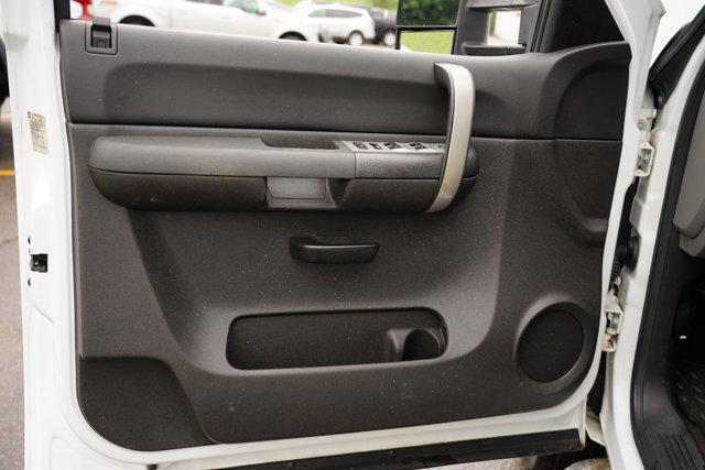 used 2009 Chevrolet Silverado 1500 car, priced at $12,000