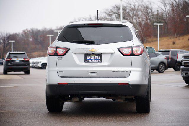 used 2015 Chevrolet Traverse car, priced at $8,600