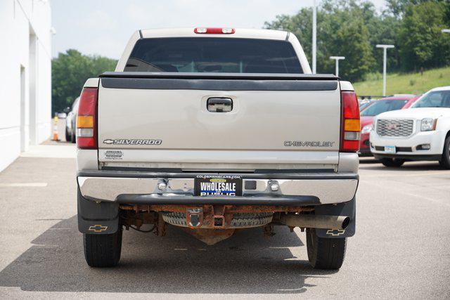 used 2001 Chevrolet Silverado 2500 car, priced at $11,500