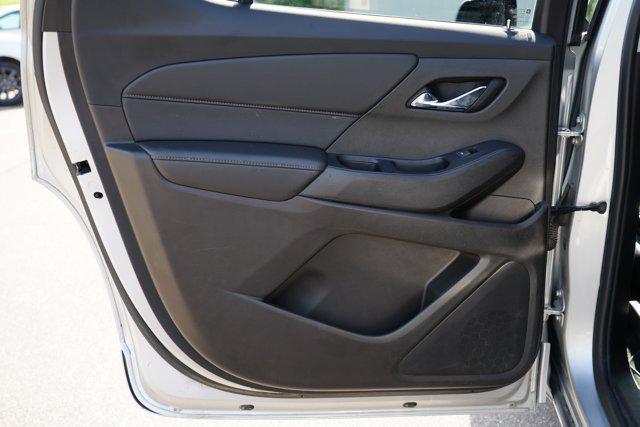used 2018 Chevrolet Traverse car, priced at $17,987