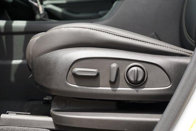used 2022 Chevrolet Traverse car, priced at $34,490