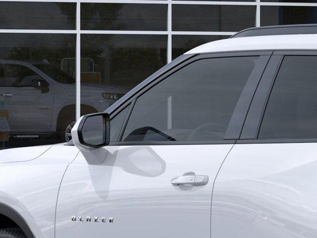 new 2025 Chevrolet Blazer car, priced at $38,625