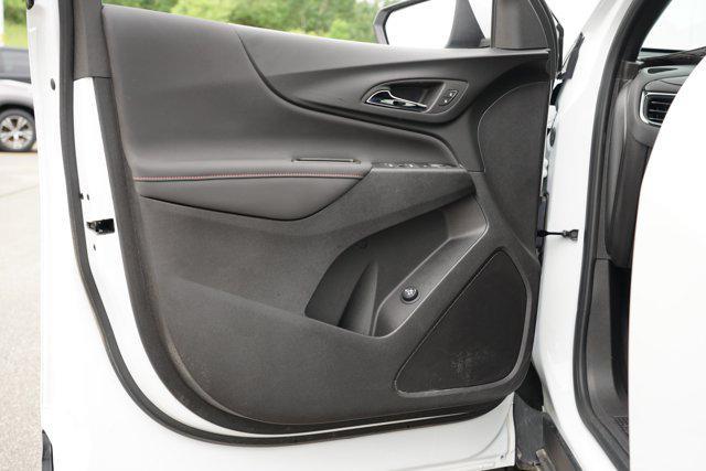 used 2024 Chevrolet Equinox car, priced at $26,993