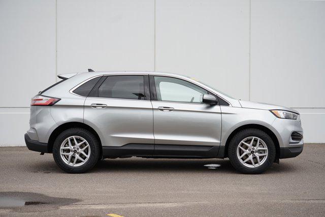 used 2024 Ford Edge car, priced at $25,559