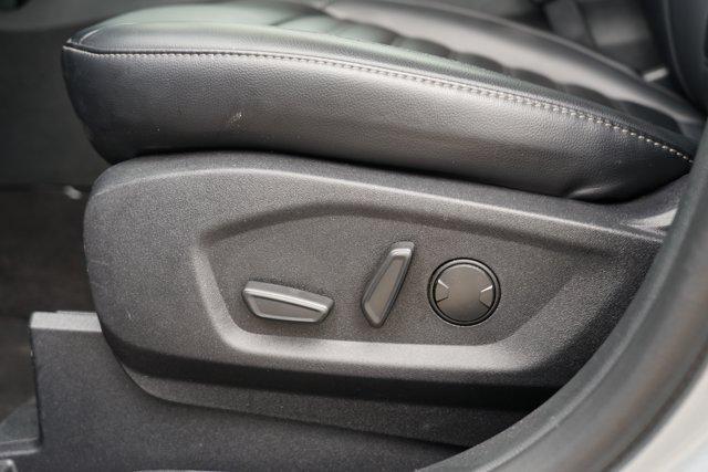 used 2024 Ford Edge car, priced at $25,559