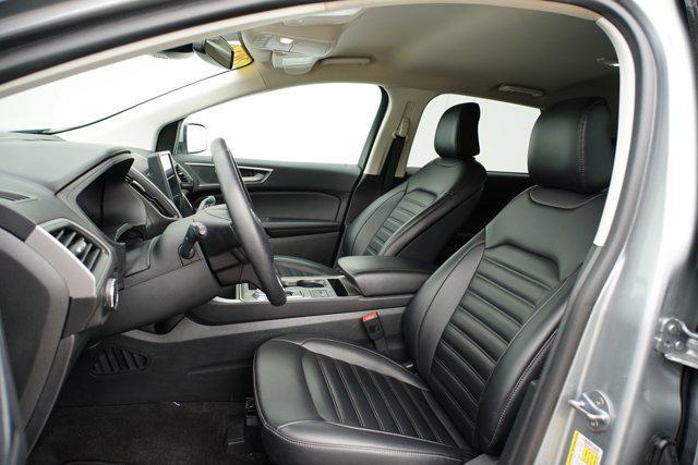 used 2024 Ford Edge car, priced at $25,559