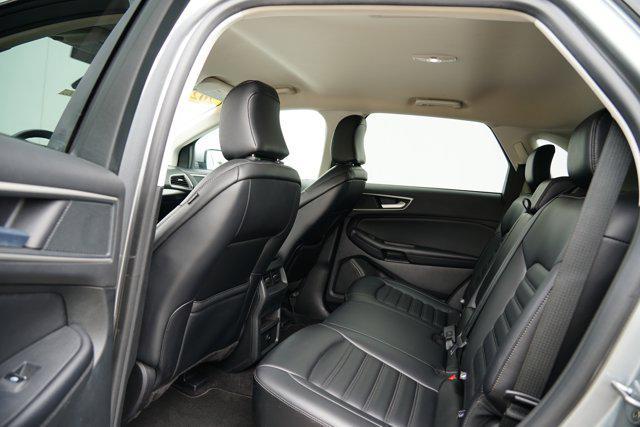 used 2024 Ford Edge car, priced at $25,559